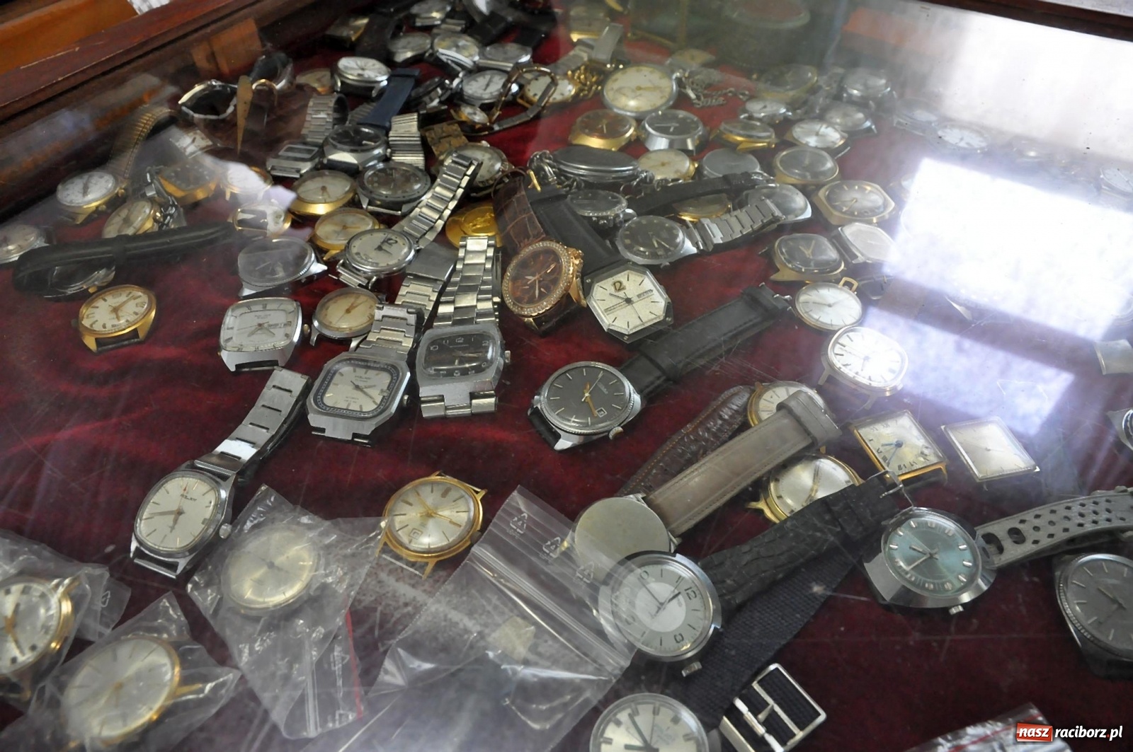 Zdjęcie w galerii na portalu naszraciborz.pl: Pierwszy jesienny targ staroci w Pietrowicach Wielkich [FOTO] wiadomości z regionu