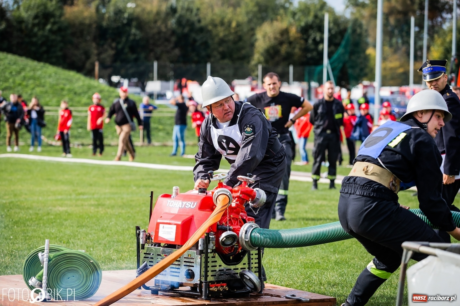 Zdjęcie w galerii na portalu naszraciborz.pl: Groźny wypadek na zawodach sportowo-pożarniczych w Raciborzu [WIDEO]  wiadomości z regionu