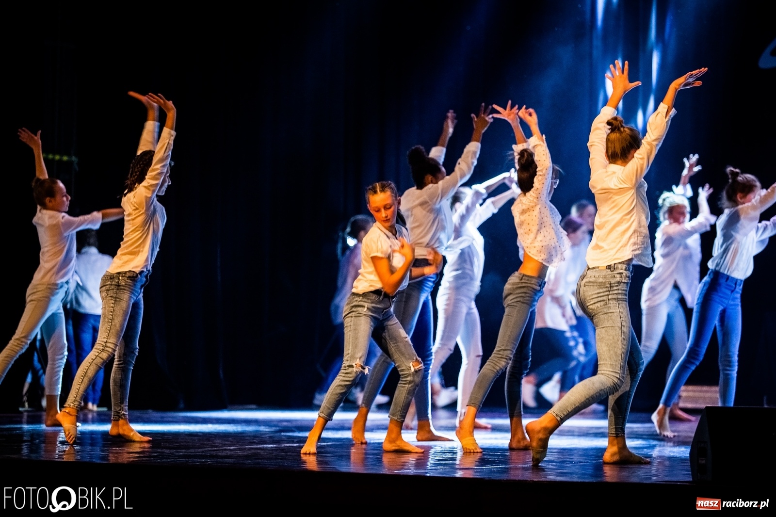 Zdjęcie w galerii na portalu naszraciborz.pl: Gala zespołu tanecznego Skaza w Raciborskim Centrum Kultury wiadomości z regionu