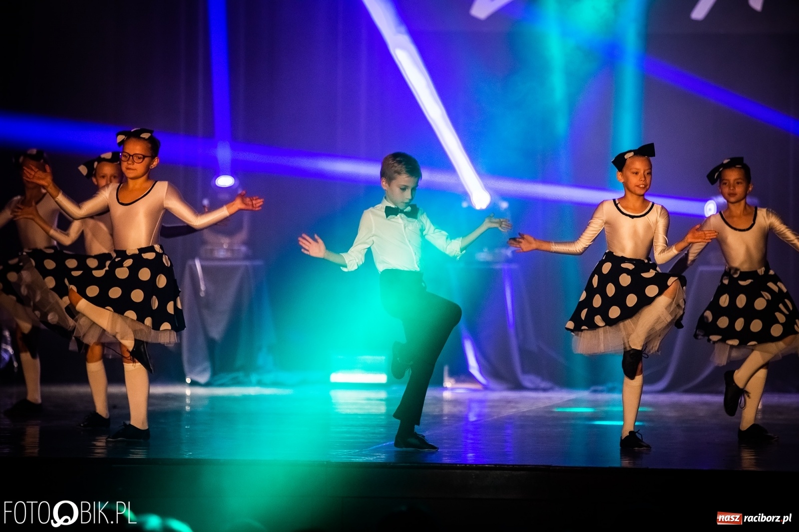 Zdjęcie w galerii na portalu naszraciborz.pl: Gala zespołu tanecznego Skaza w Raciborskim Centrum Kultury wiadomości z regionu