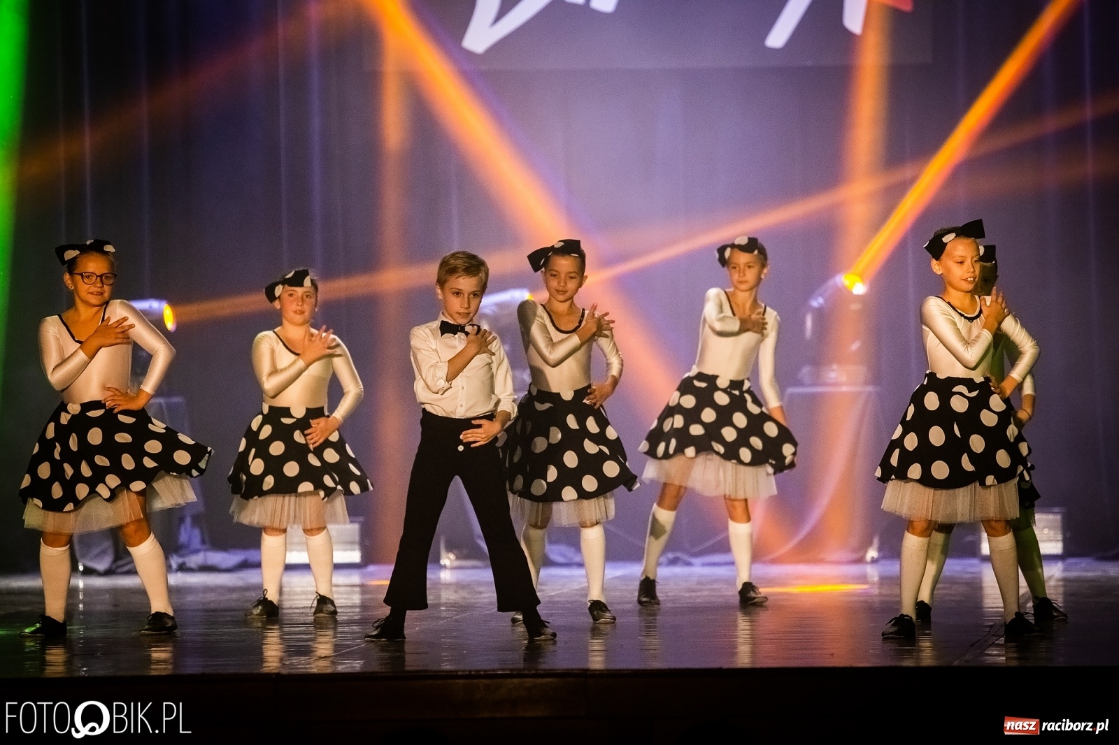 Zdjęcie w galerii na portalu naszraciborz.pl: Gala zespołu tanecznego Skaza w Raciborskim Centrum Kultury wiadomości z regionu