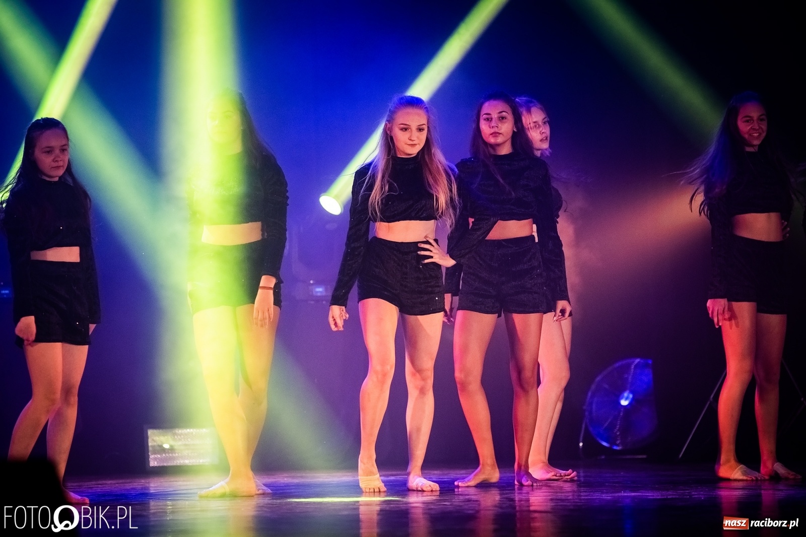 Zdjęcie w galerii na portalu naszraciborz.pl: Gala zespołu tanecznego Skaza w Raciborskim Centrum Kultury wiadomości z regionu