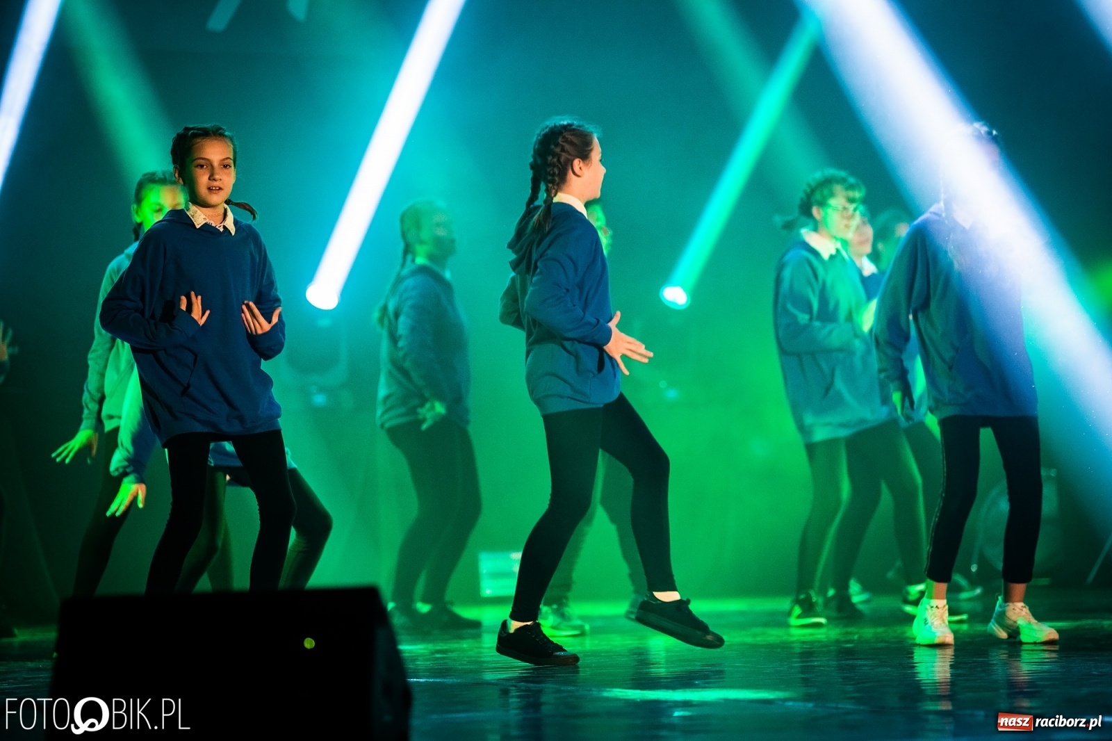 Zdjęcie w galerii na portalu naszraciborz.pl: Gala zespołu tanecznego Skaza w Raciborskim Centrum Kultury wiadomości z regionu