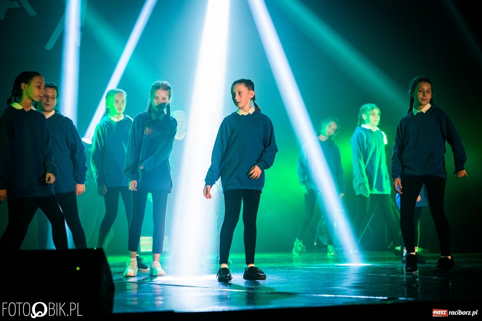 Zdjęcie w galerii na portalu naszraciborz.pl: Gala zespołu tanecznego Skaza w Raciborskim Centrum Kultury wiadomości z regionu