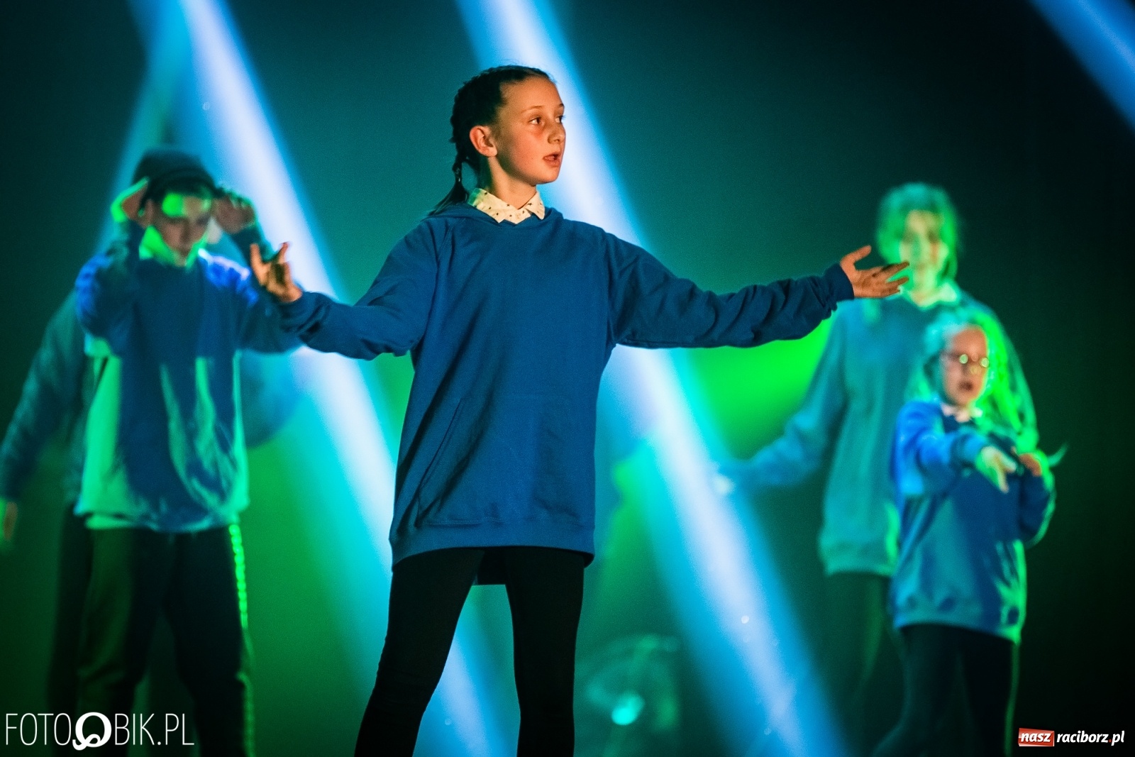 Zdjęcie w galerii na portalu naszraciborz.pl: Gala zespołu tanecznego Skaza w Raciborskim Centrum Kultury wiadomości z regionu