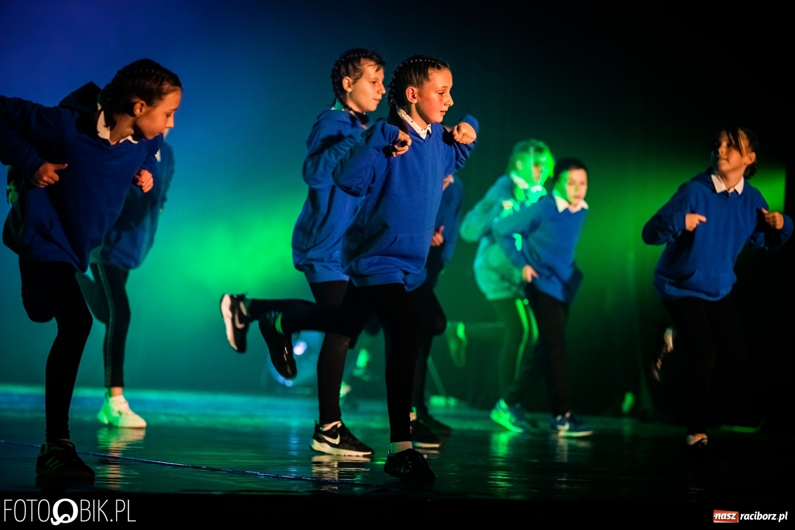 Zdjęcie w galerii na portalu naszraciborz.pl: Gala zespołu tanecznego Skaza w Raciborskim Centrum Kultury wiadomości z regionu