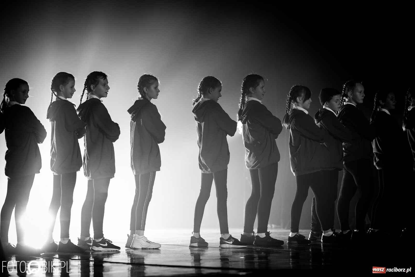 Zdjęcie w galerii na portalu naszraciborz.pl: Gala zespołu tanecznego Skaza w Raciborskim Centrum Kultury wiadomości z regionu