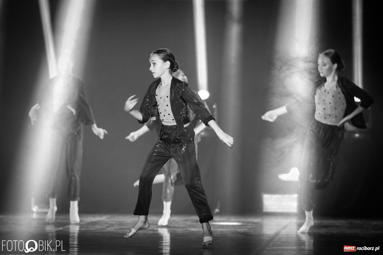 Zdjęcie w galerii na portalu naszraciborz.pl: Gala zespołu tanecznego Skaza w Raciborskim Centrum Kultury wiadomości z regionu