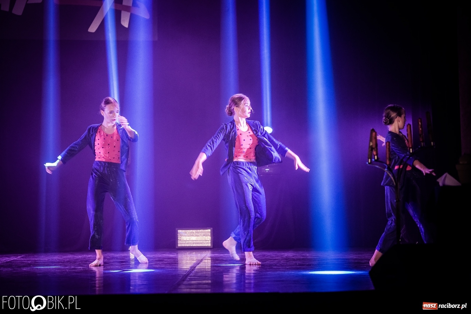 Zdjęcie w galerii na portalu naszraciborz.pl: Gala zespołu tanecznego Skaza w Raciborskim Centrum Kultury wiadomości z regionu