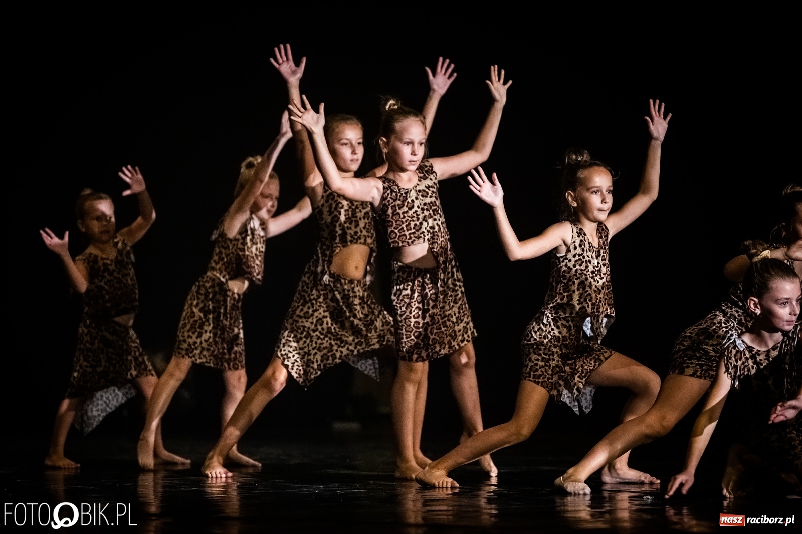 Zdjęcie w galerii na portalu naszraciborz.pl: Gala zespołu tanecznego Skaza w Raciborskim Centrum Kultury wiadomości z regionu