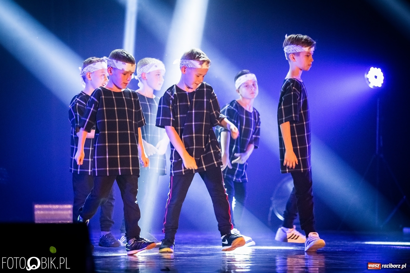 Zdjęcie w galerii na portalu naszraciborz.pl: Gala zespołu tanecznego Skaza w Raciborskim Centrum Kultury wiadomości z regionu