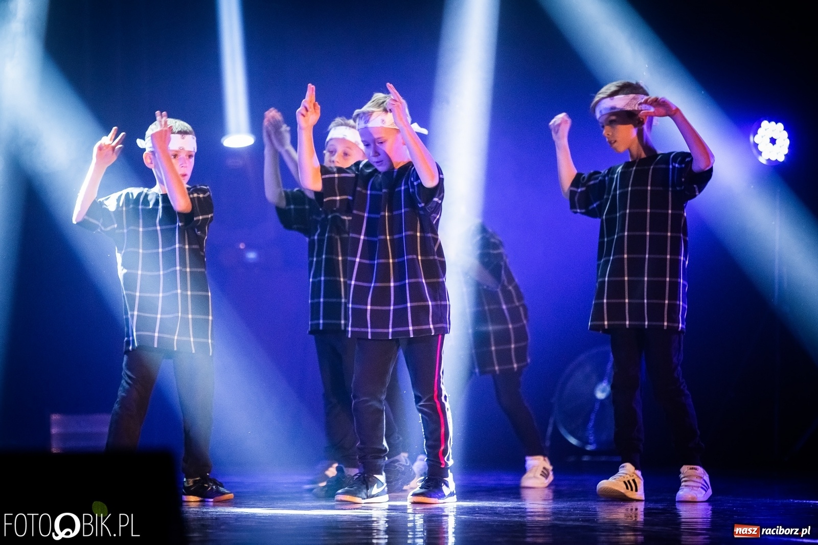 Zdjęcie w galerii na portalu naszraciborz.pl: Gala zespołu tanecznego Skaza w Raciborskim Centrum Kultury wiadomości z regionu