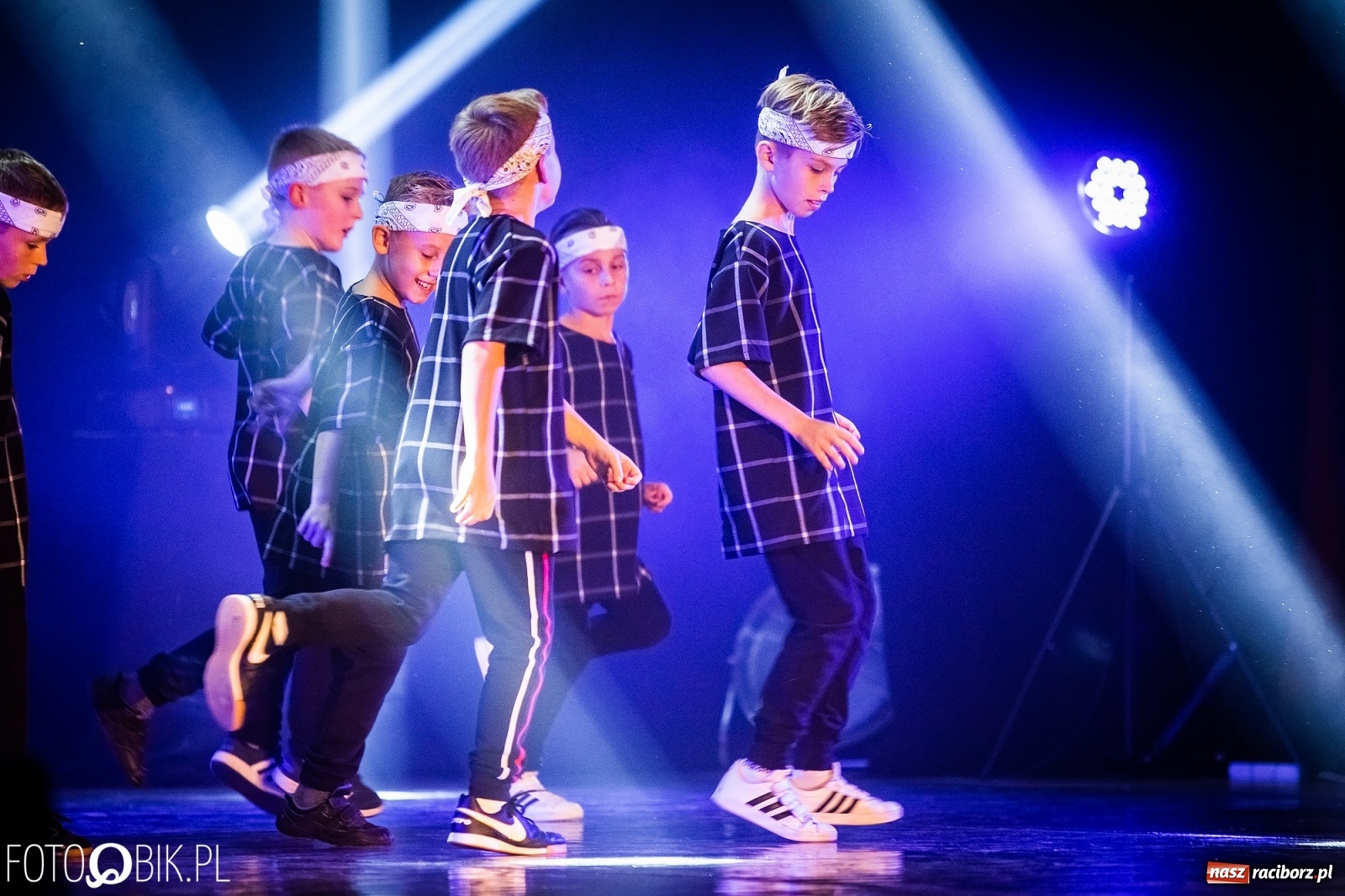 Zdjęcie w galerii na portalu naszraciborz.pl: Gala zespołu tanecznego Skaza w Raciborskim Centrum Kultury wiadomości z regionu