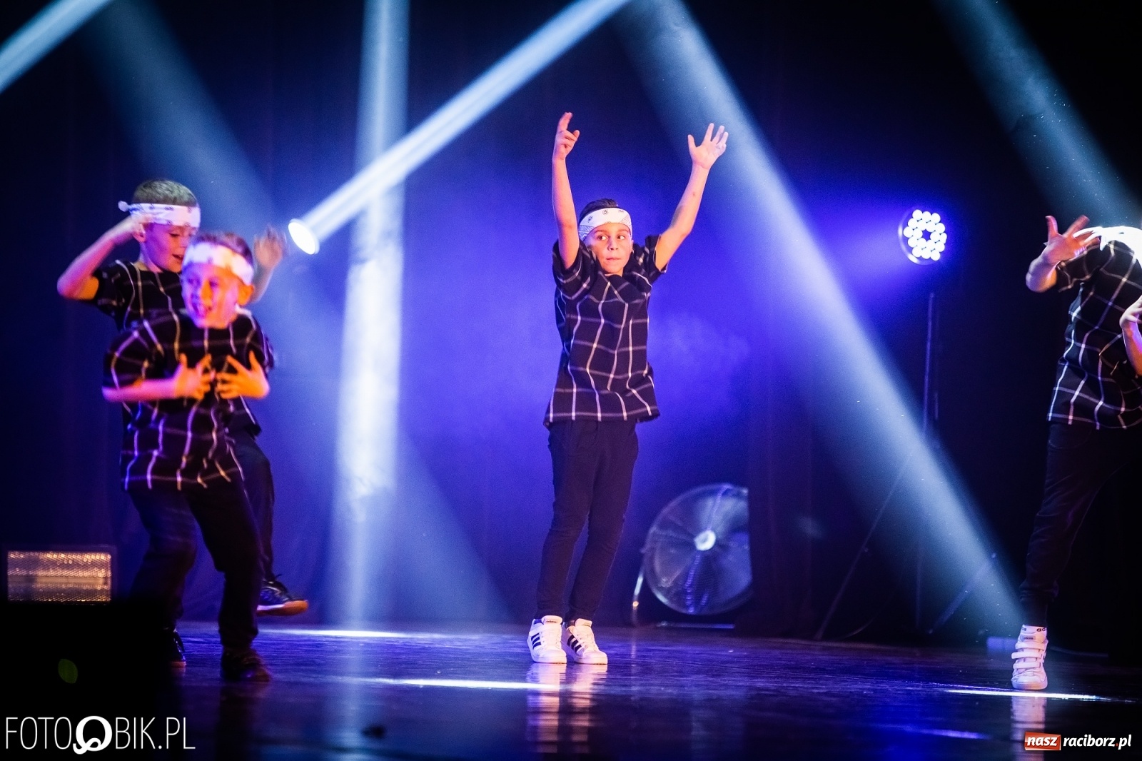 Zdjęcie w galerii na portalu naszraciborz.pl: Gala zespołu tanecznego Skaza w Raciborskim Centrum Kultury wiadomości z regionu