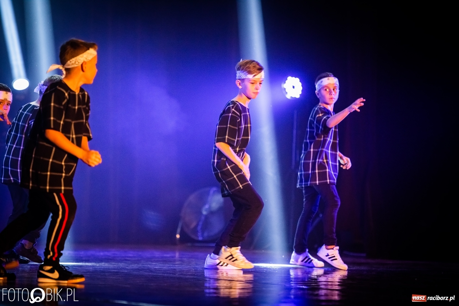 Zdjęcie w galerii na portalu naszraciborz.pl: Gala zespołu tanecznego Skaza w Raciborskim Centrum Kultury wiadomości z regionu