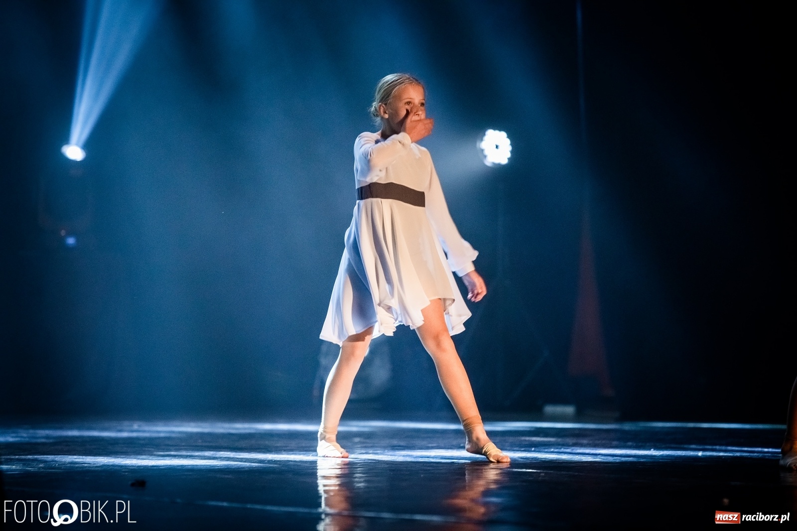 Zdjęcie w galerii na portalu naszraciborz.pl: Gala zespołu tanecznego Skaza w Raciborskim Centrum Kultury wiadomości z regionu