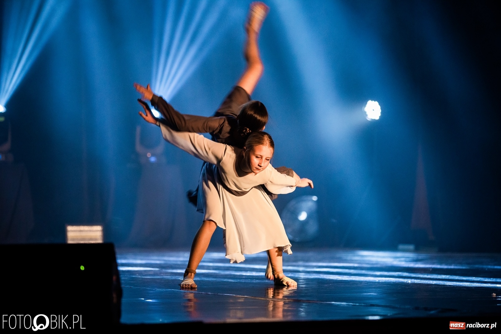 Zdjęcie w galerii na portalu naszraciborz.pl: Gala zespołu tanecznego Skaza w Raciborskim Centrum Kultury wiadomości z regionu