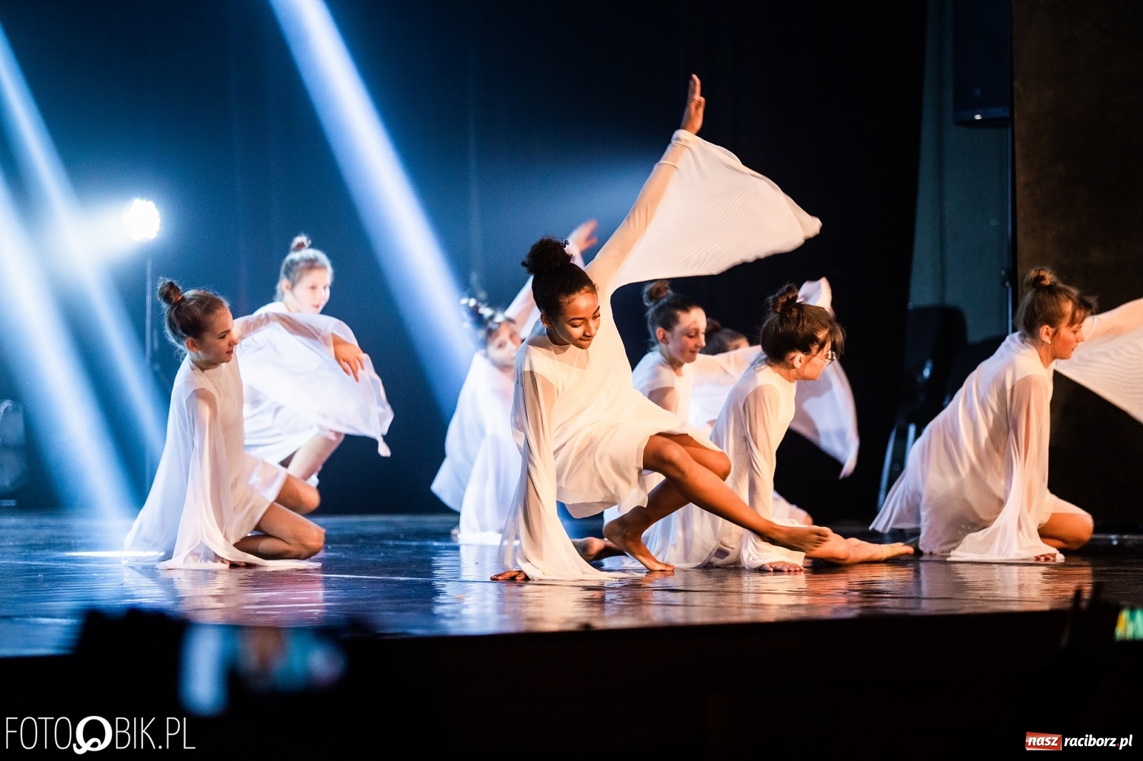 Zdjęcie w galerii na portalu naszraciborz.pl: Gala zespołu tanecznego Skaza w Raciborskim Centrum Kultury wiadomości z regionu