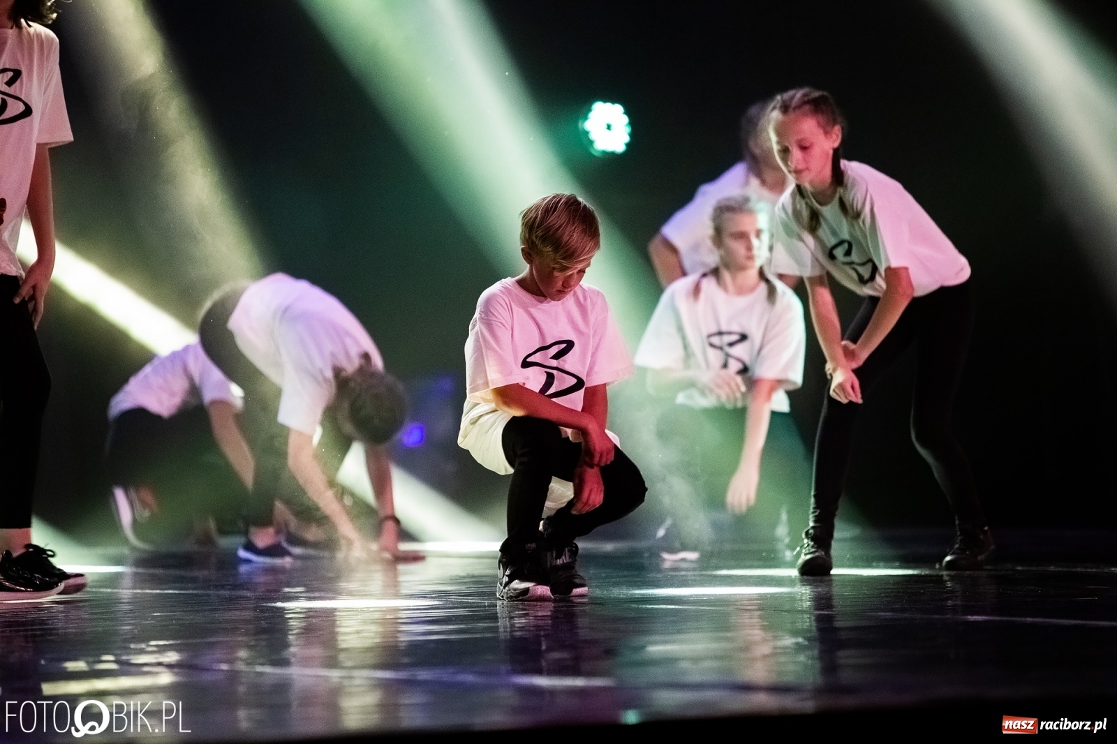 Zdjęcie w galerii na portalu naszraciborz.pl: Gala zespołu tanecznego Skaza w Raciborskim Centrum Kultury wiadomości z regionu