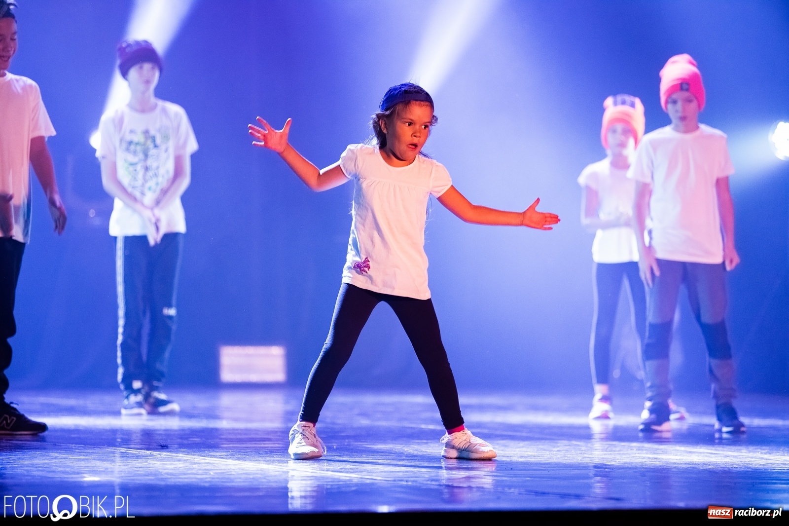 Zdjęcie w galerii na portalu naszraciborz.pl: Gala zespołu tanecznego Skaza w Raciborskim Centrum Kultury wiadomości z regionu