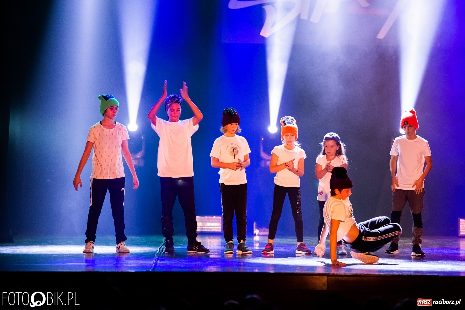 Zdjęcie w galerii na portalu naszraciborz.pl: Gala zespołu tanecznego Skaza w Raciborskim Centrum Kultury wiadomości z regionu