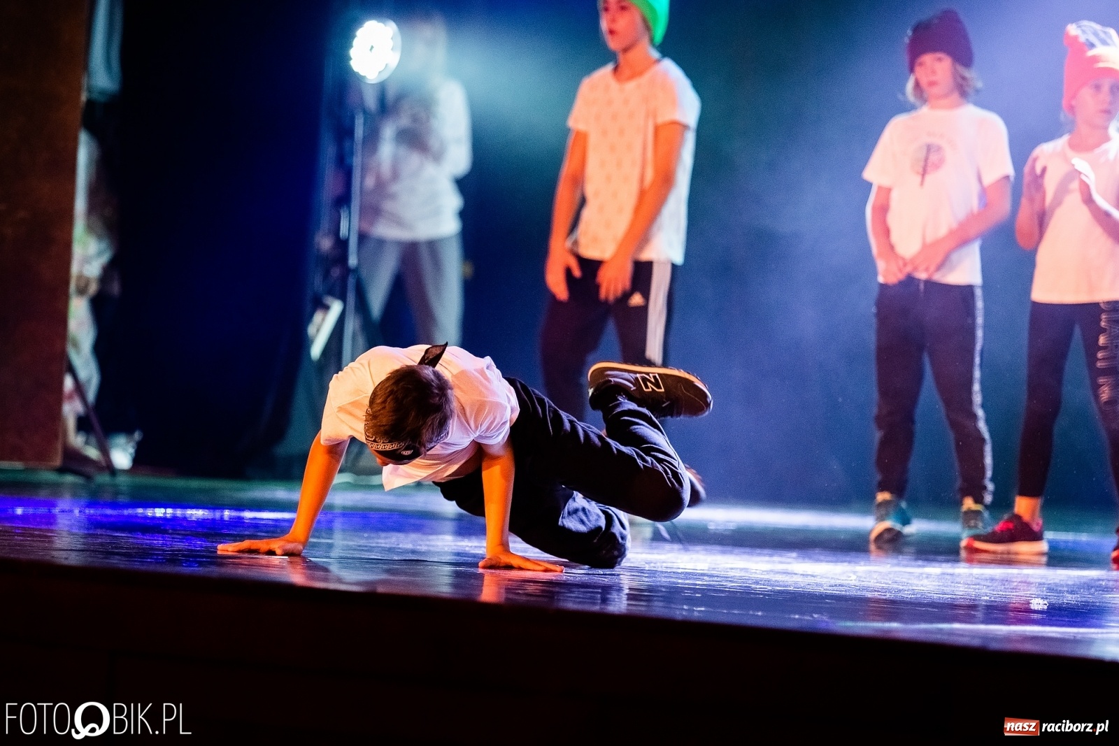 Zdjęcie w galerii na portalu naszraciborz.pl: Gala zespołu tanecznego Skaza w Raciborskim Centrum Kultury wiadomości z regionu