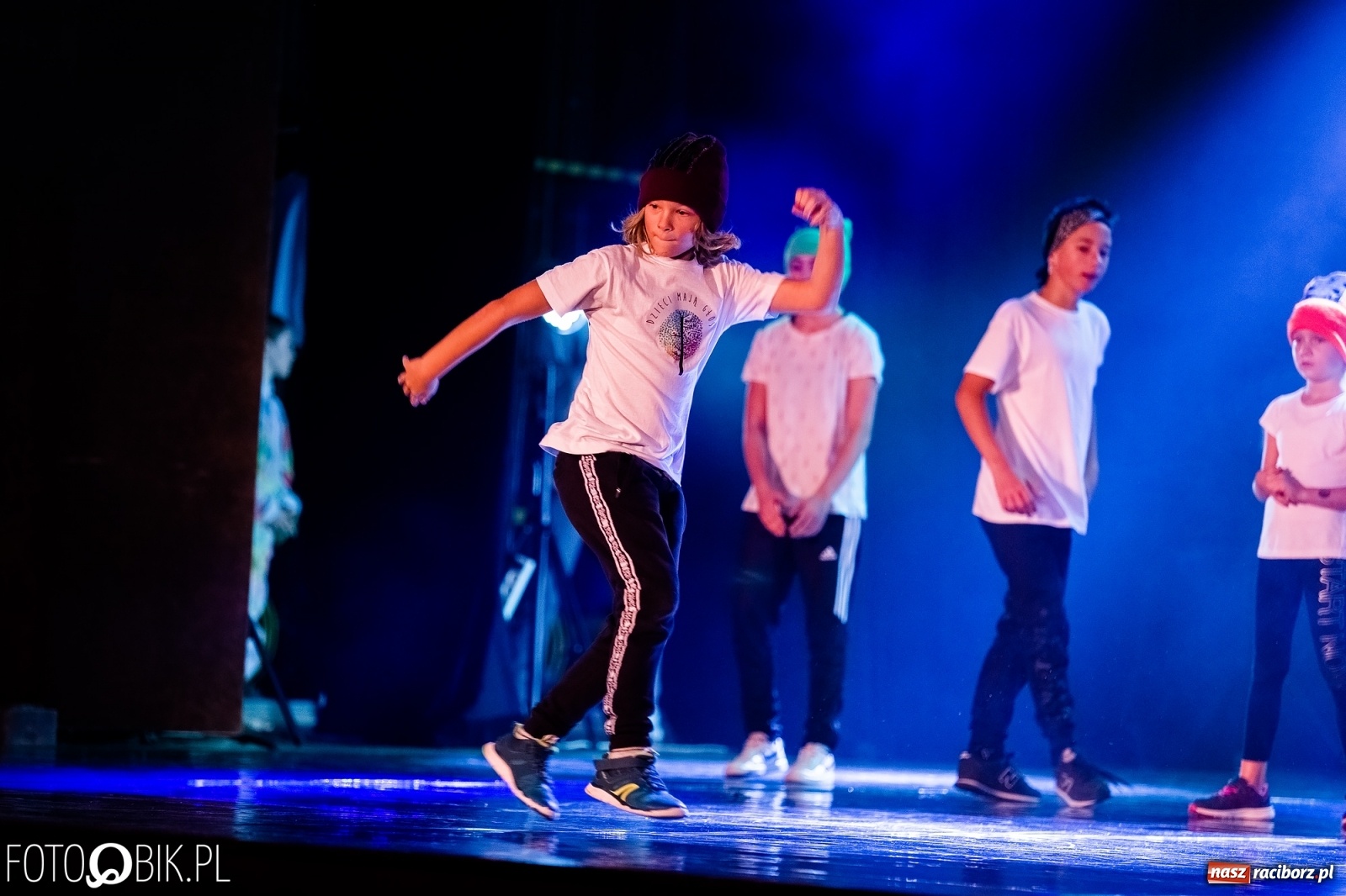 Zdjęcie w galerii na portalu naszraciborz.pl: Gala zespołu tanecznego Skaza w Raciborskim Centrum Kultury wiadomości z regionu