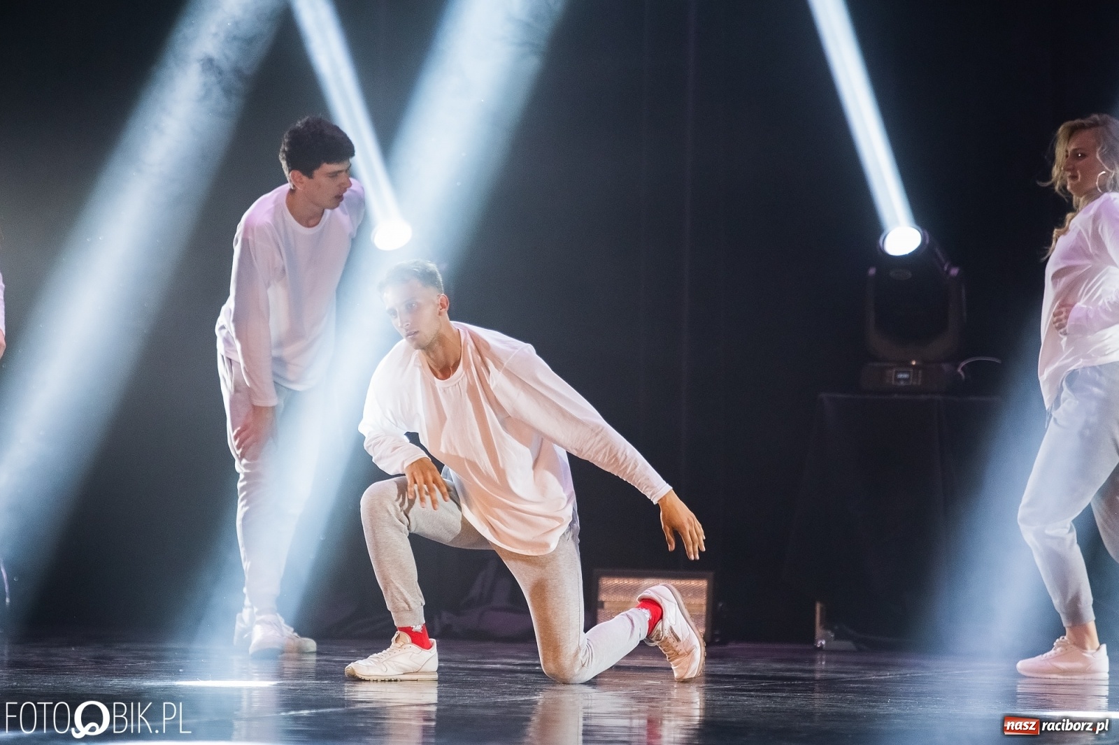 Zdjęcie w galerii na portalu naszraciborz.pl: Gala zespołu tanecznego Skaza w Raciborskim Centrum Kultury wiadomości z regionu