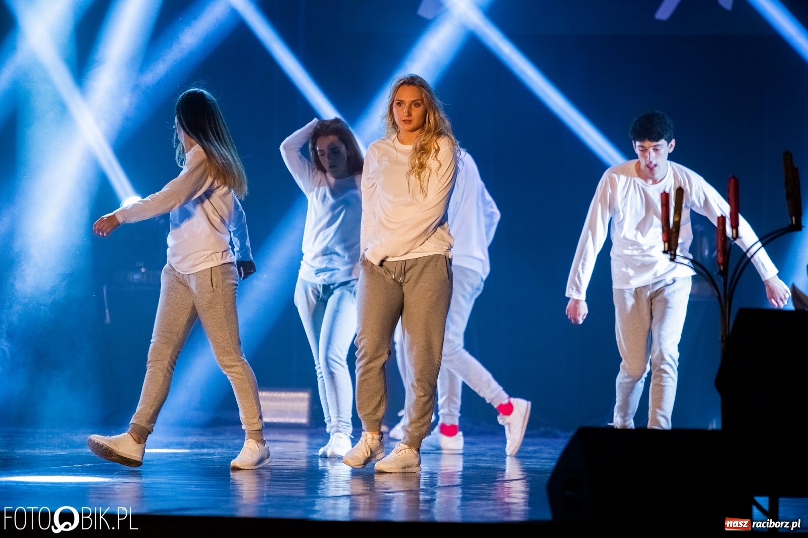 Zdjęcie w galerii na portalu naszraciborz.pl: Gala zespołu tanecznego Skaza w Raciborskim Centrum Kultury wiadomości z regionu