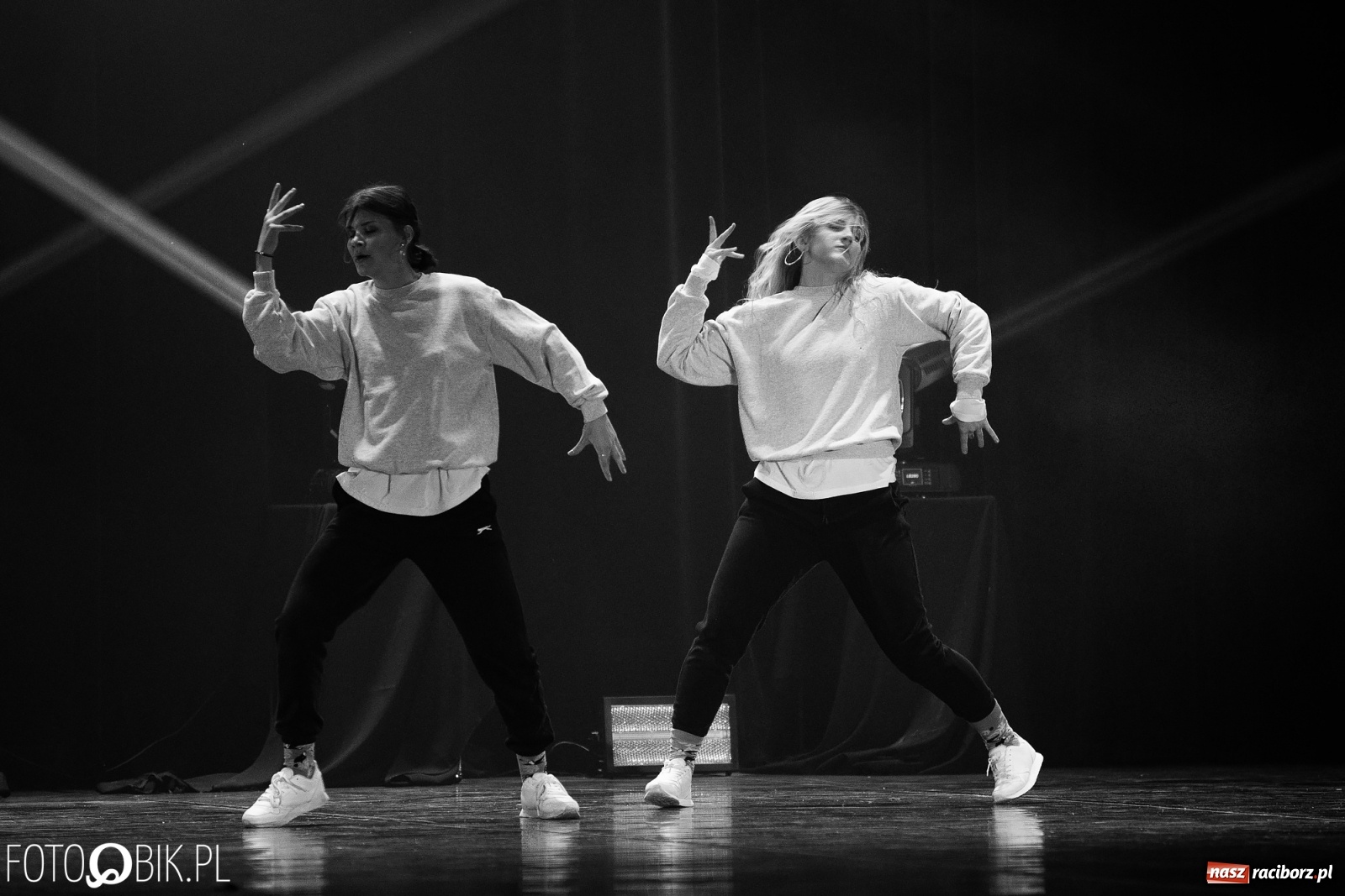 Zdjęcie w galerii na portalu naszraciborz.pl: Gala zespołu tanecznego Skaza w Raciborskim Centrum Kultury wiadomości z regionu