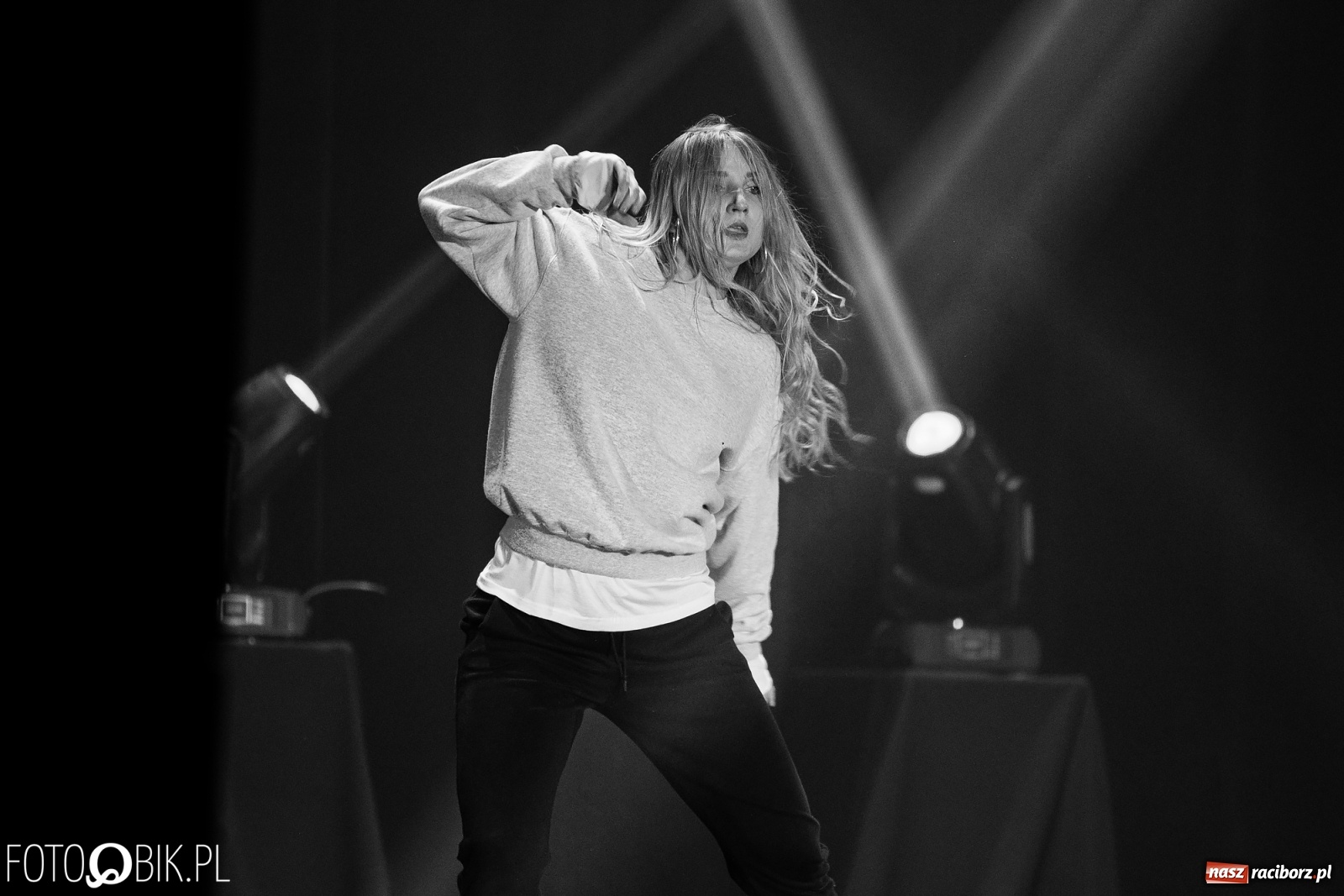 Zdjęcie w galerii na portalu naszraciborz.pl: Gala zespołu tanecznego Skaza w Raciborskim Centrum Kultury wiadomości z regionu