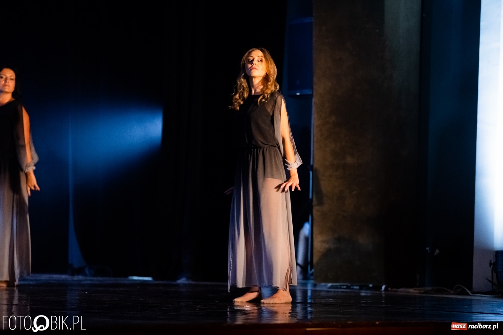 Zdjęcie w galerii na portalu naszraciborz.pl: Gala zespołu tanecznego Skaza w Raciborskim Centrum Kultury wiadomości z regionu