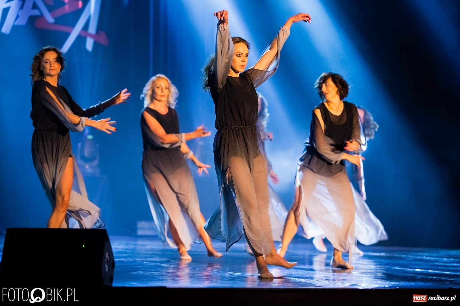 Zdjęcie w galerii na portalu naszraciborz.pl: Gala zespołu tanecznego Skaza w Raciborskim Centrum Kultury wiadomości z regionu