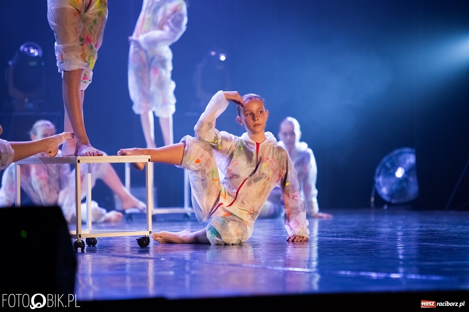 Zdjęcie w galerii na portalu naszraciborz.pl: Gala zespołu tanecznego Skaza w Raciborskim Centrum Kultury wiadomości z regionu