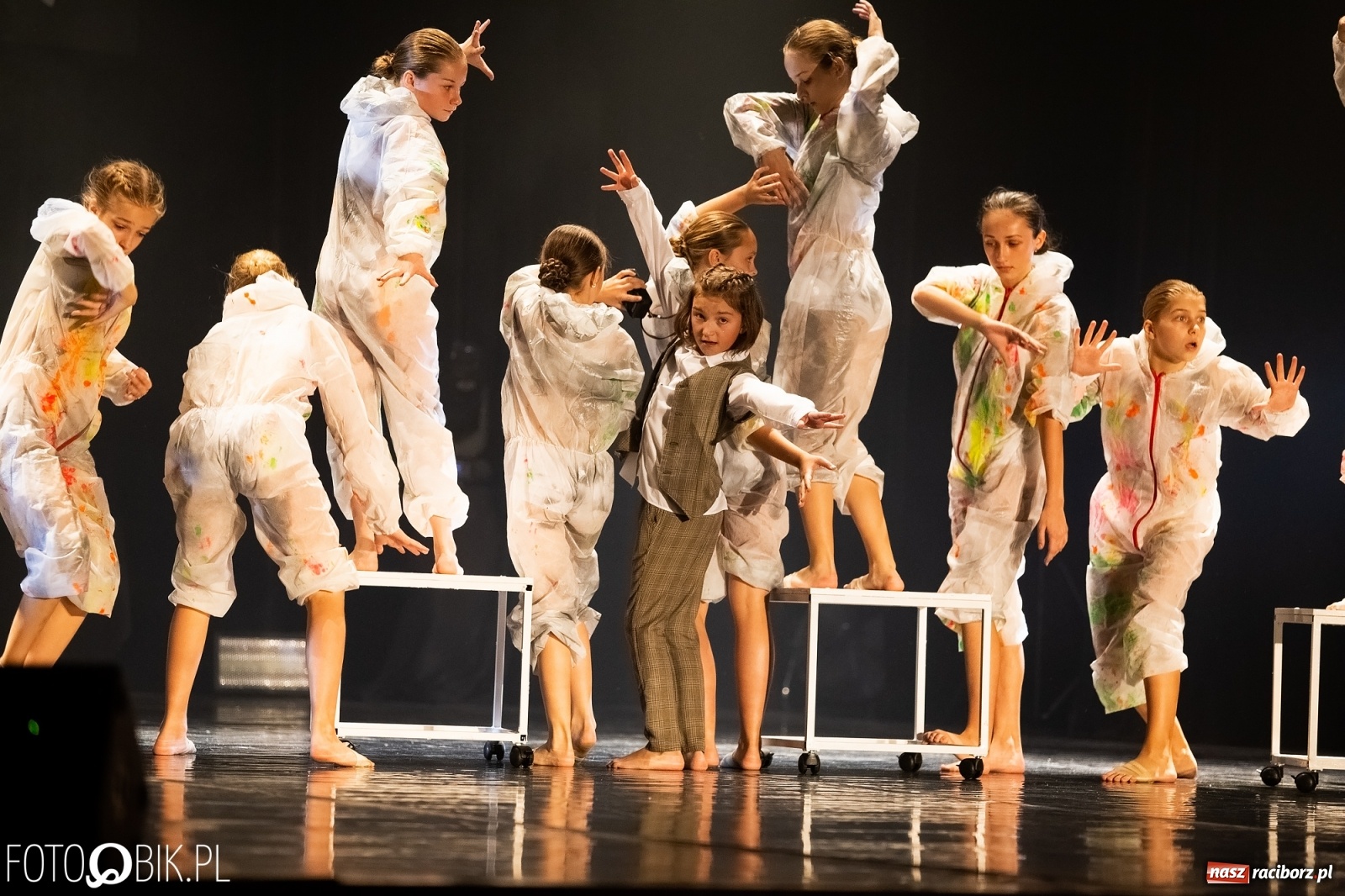 Zdjęcie w galerii na portalu naszraciborz.pl: Gala zespołu tanecznego Skaza w Raciborskim Centrum Kultury wiadomości z regionu