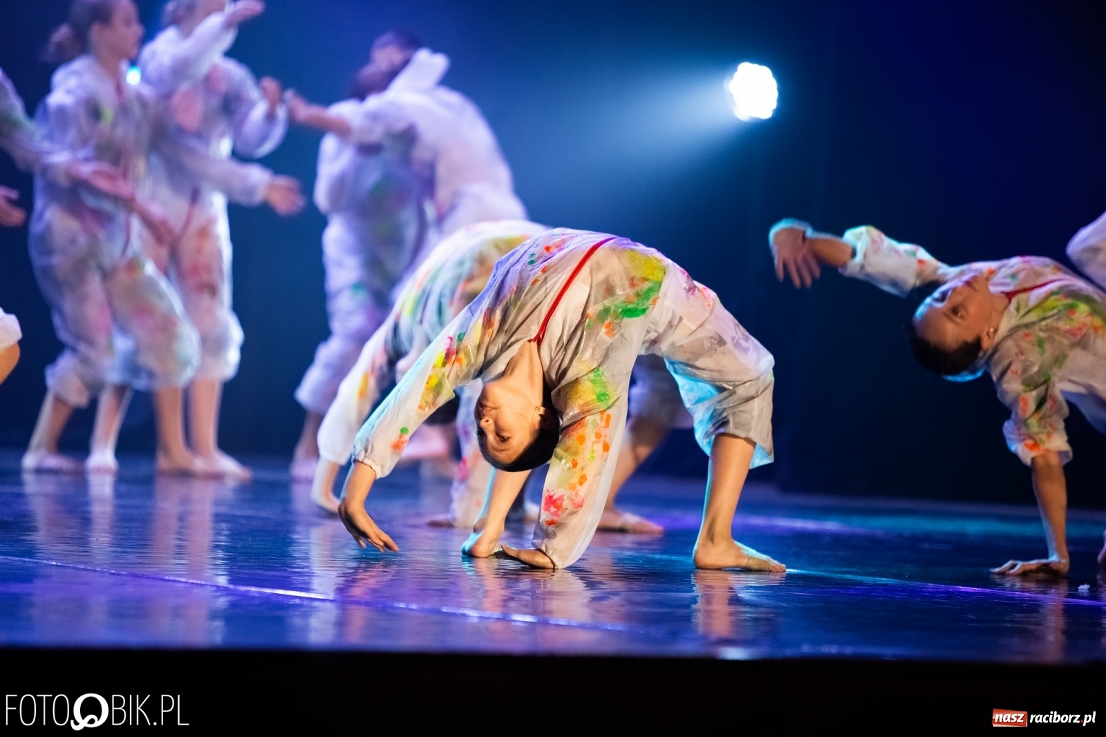 Zdjęcie w galerii na portalu naszraciborz.pl: Gala zespołu tanecznego Skaza w Raciborskim Centrum Kultury wiadomości z regionu