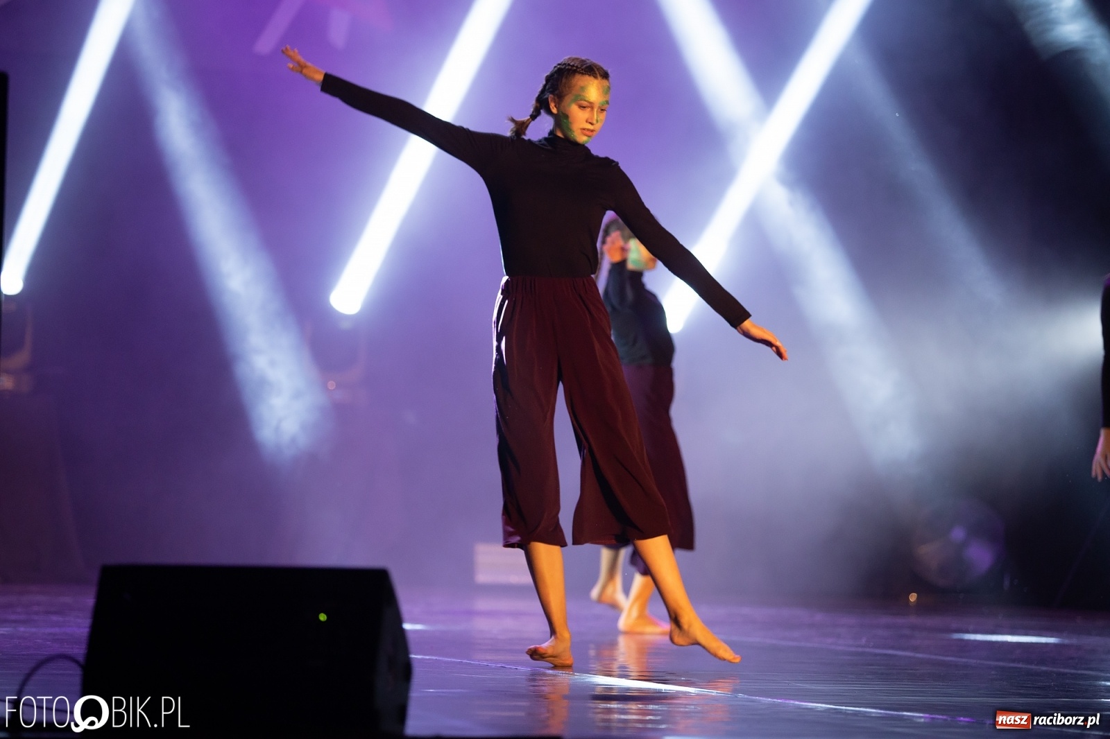 Zdjęcie w galerii na portalu naszraciborz.pl: Gala zespołu tanecznego Skaza w Raciborskim Centrum Kultury wiadomości z regionu