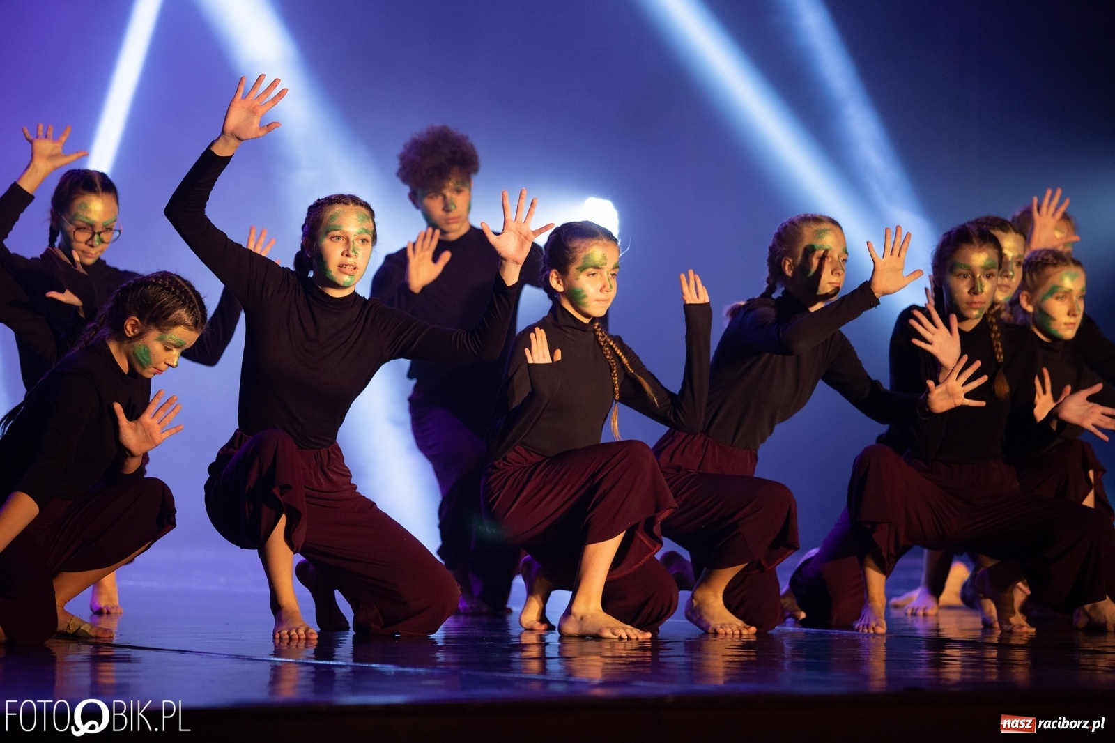 Zdjęcie w galerii na portalu naszraciborz.pl: Gala zespołu tanecznego Skaza w Raciborskim Centrum Kultury wiadomości z regionu