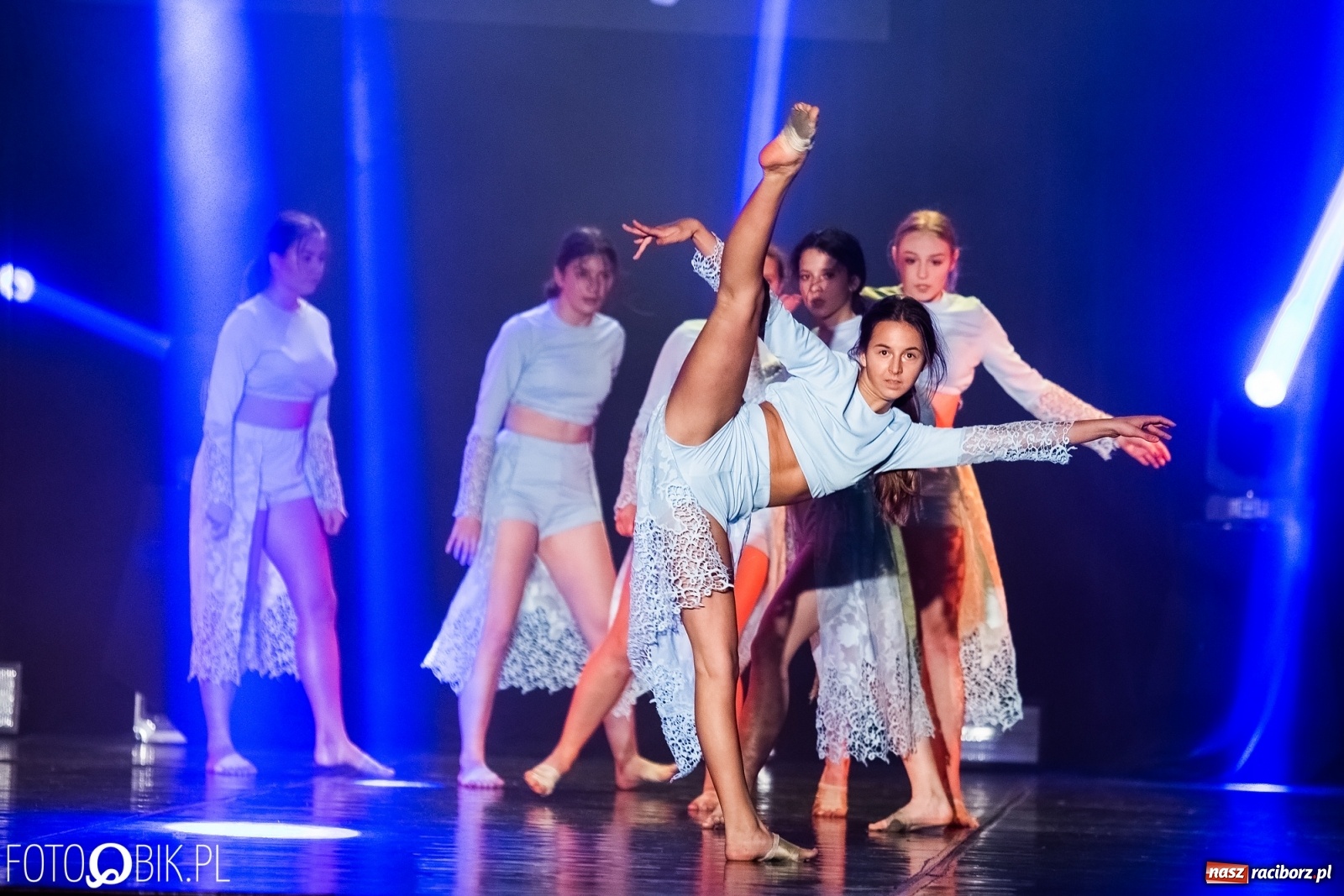 Zdjęcie w galerii na portalu naszraciborz.pl: Gala zespołu tanecznego Skaza w Raciborskim Centrum Kultury wiadomości z regionu