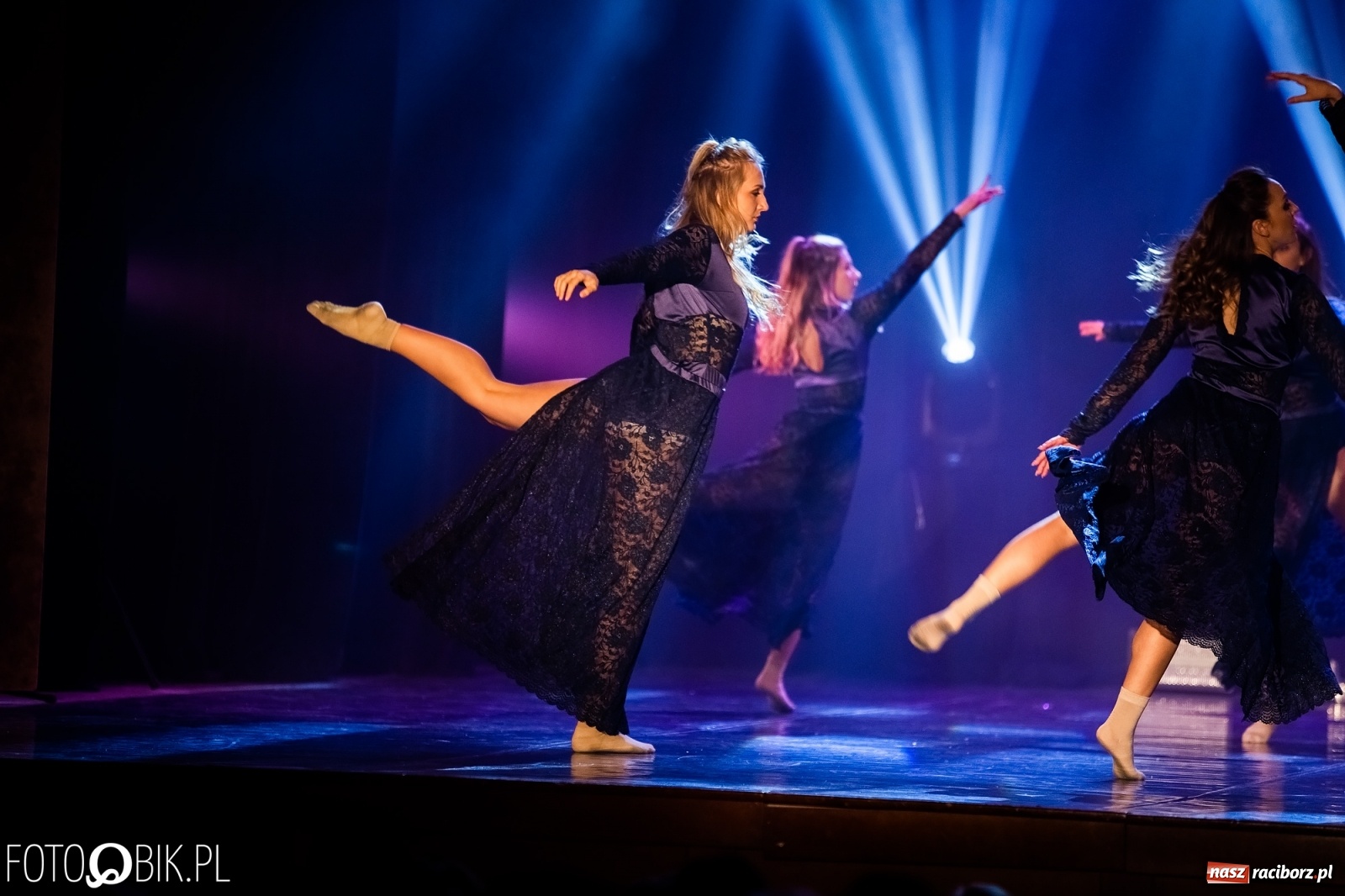 Zdjęcie w galerii na portalu naszraciborz.pl: Gala zespołu tanecznego Skaza w Raciborskim Centrum Kultury wiadomości z regionu