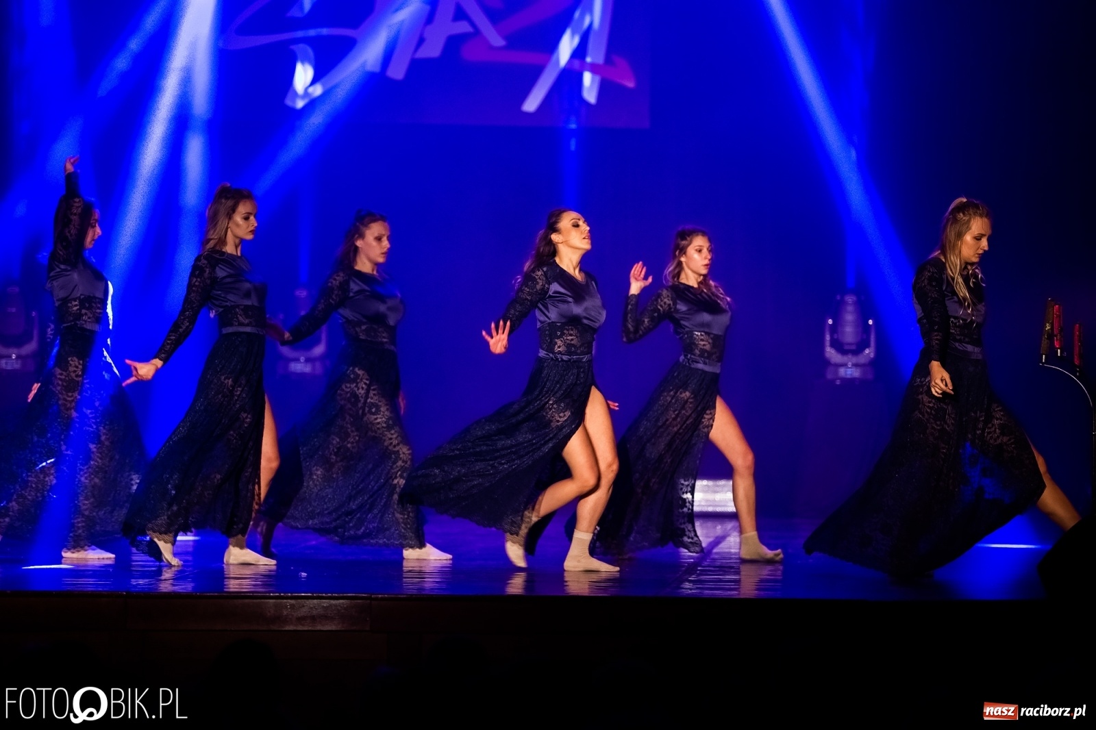 Zdjęcie w galerii na portalu naszraciborz.pl: Gala zespołu tanecznego Skaza w Raciborskim Centrum Kultury wiadomości z regionu