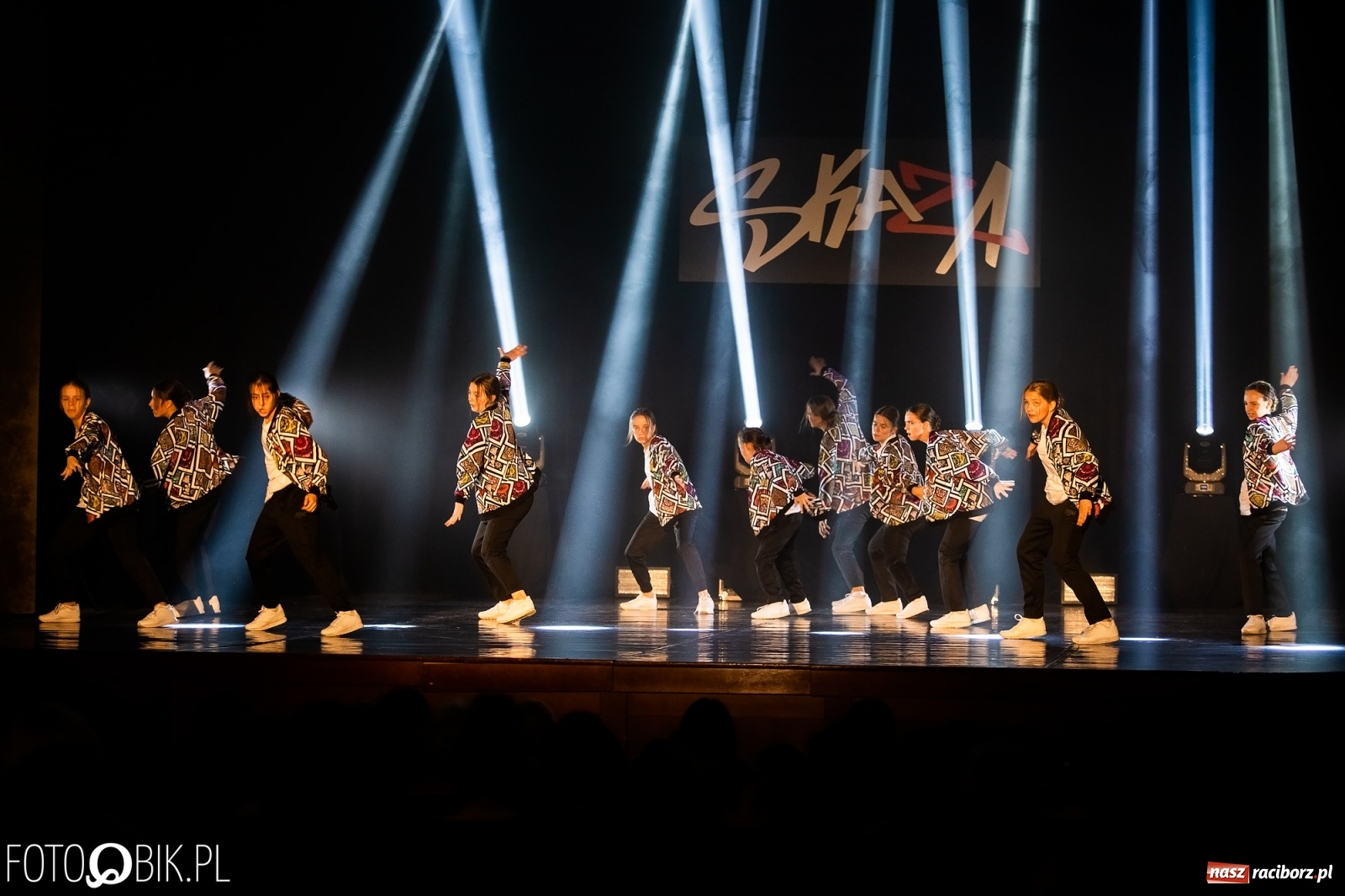Zdjęcie w galerii na portalu naszraciborz.pl: Gala zespołu tanecznego Skaza w Raciborskim Centrum Kultury wiadomości z regionu