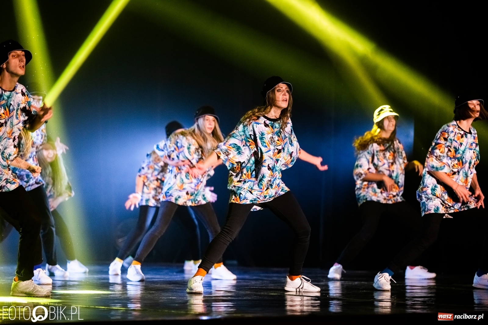 Zdjęcie w galerii na portalu naszraciborz.pl: Gala zespołu tanecznego Skaza w Raciborskim Centrum Kultury wiadomości z regionu