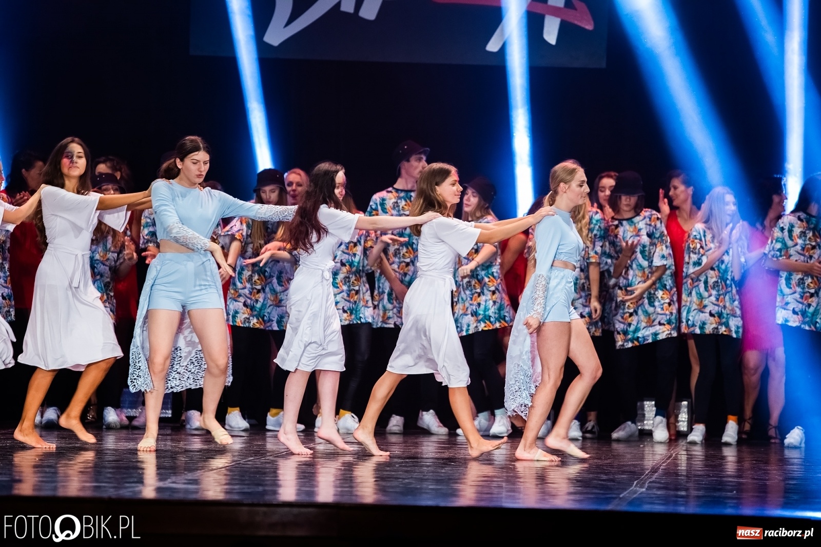Zdjęcie w galerii na portalu naszraciborz.pl: Gala zespołu tanecznego Skaza w Raciborskim Centrum Kultury wiadomości z regionu