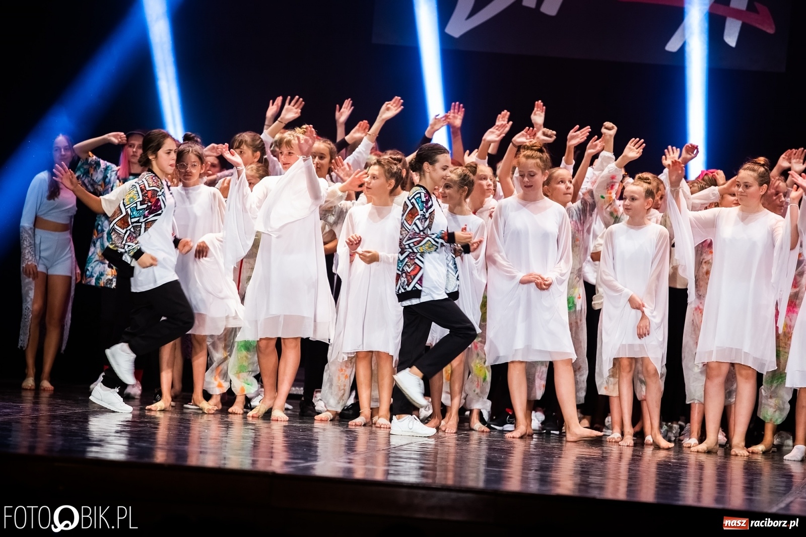 Zdjęcie w galerii na portalu naszraciborz.pl: Gala zespołu tanecznego Skaza w Raciborskim Centrum Kultury wiadomości z regionu