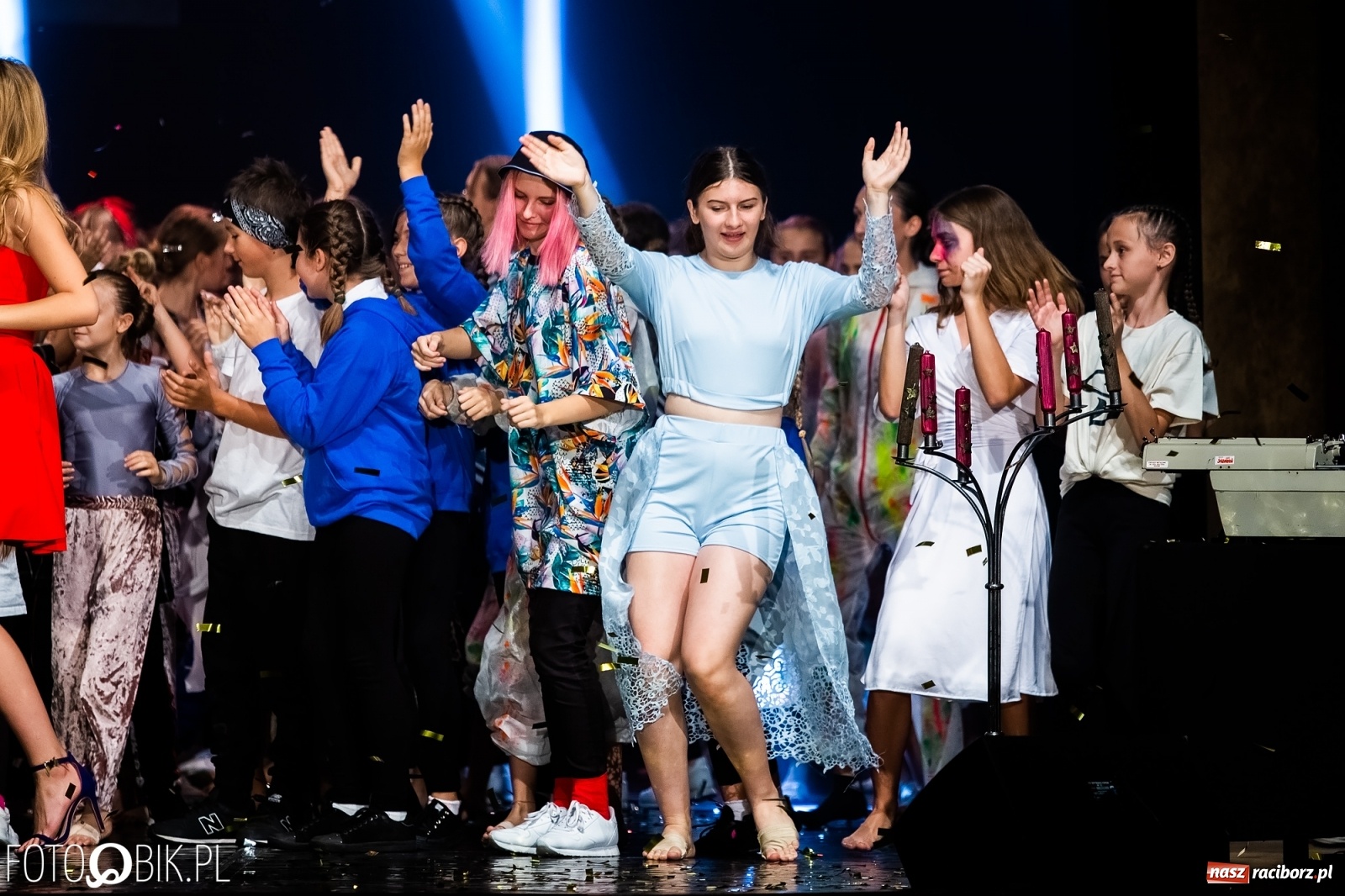 Zdjęcie w galerii na portalu naszraciborz.pl: Gala zespołu tanecznego Skaza w Raciborskim Centrum Kultury wiadomości z regionu