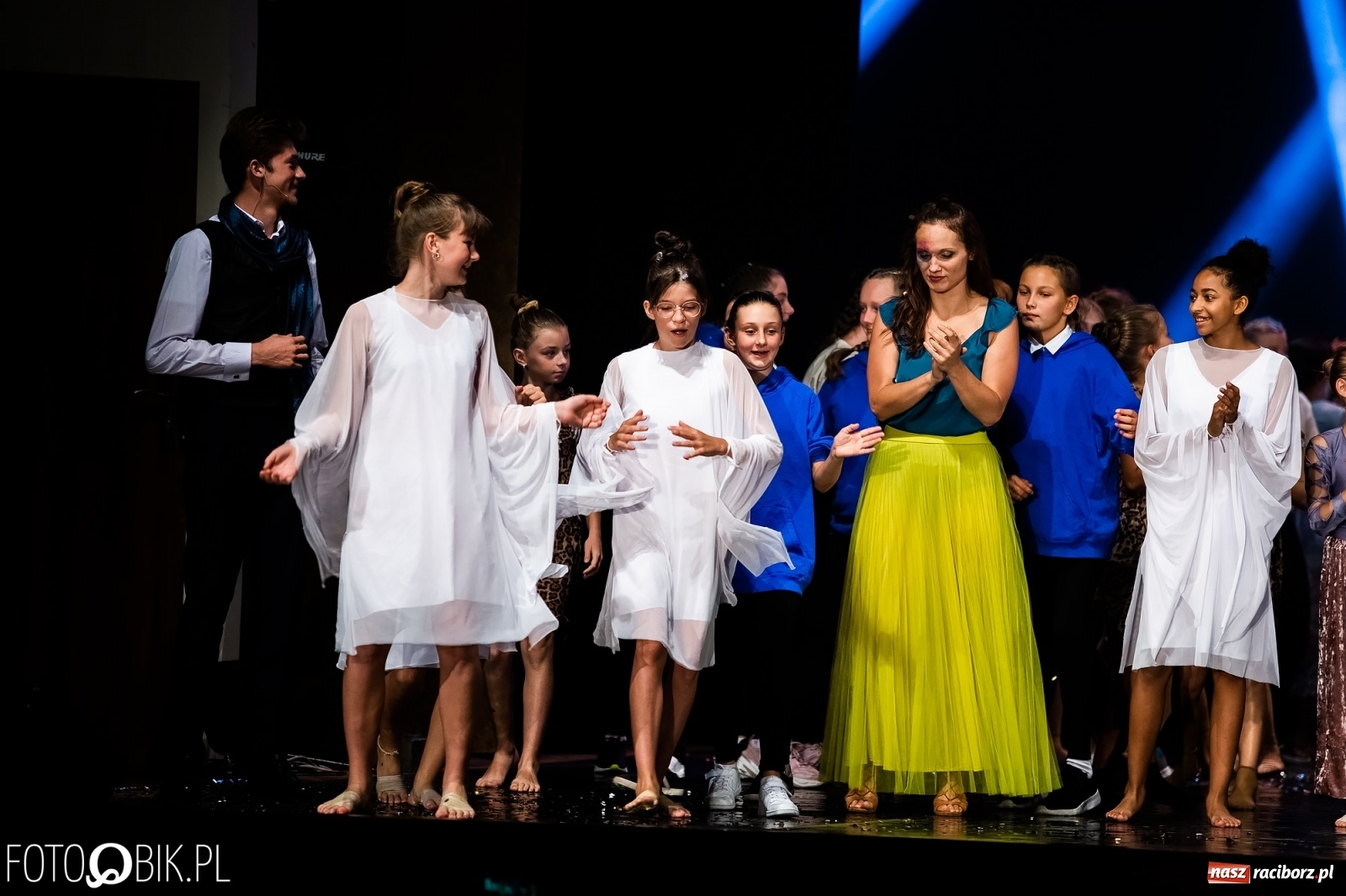 Zdjęcie w galerii na portalu naszraciborz.pl: Gala zespołu tanecznego Skaza w Raciborskim Centrum Kultury wiadomości z regionu