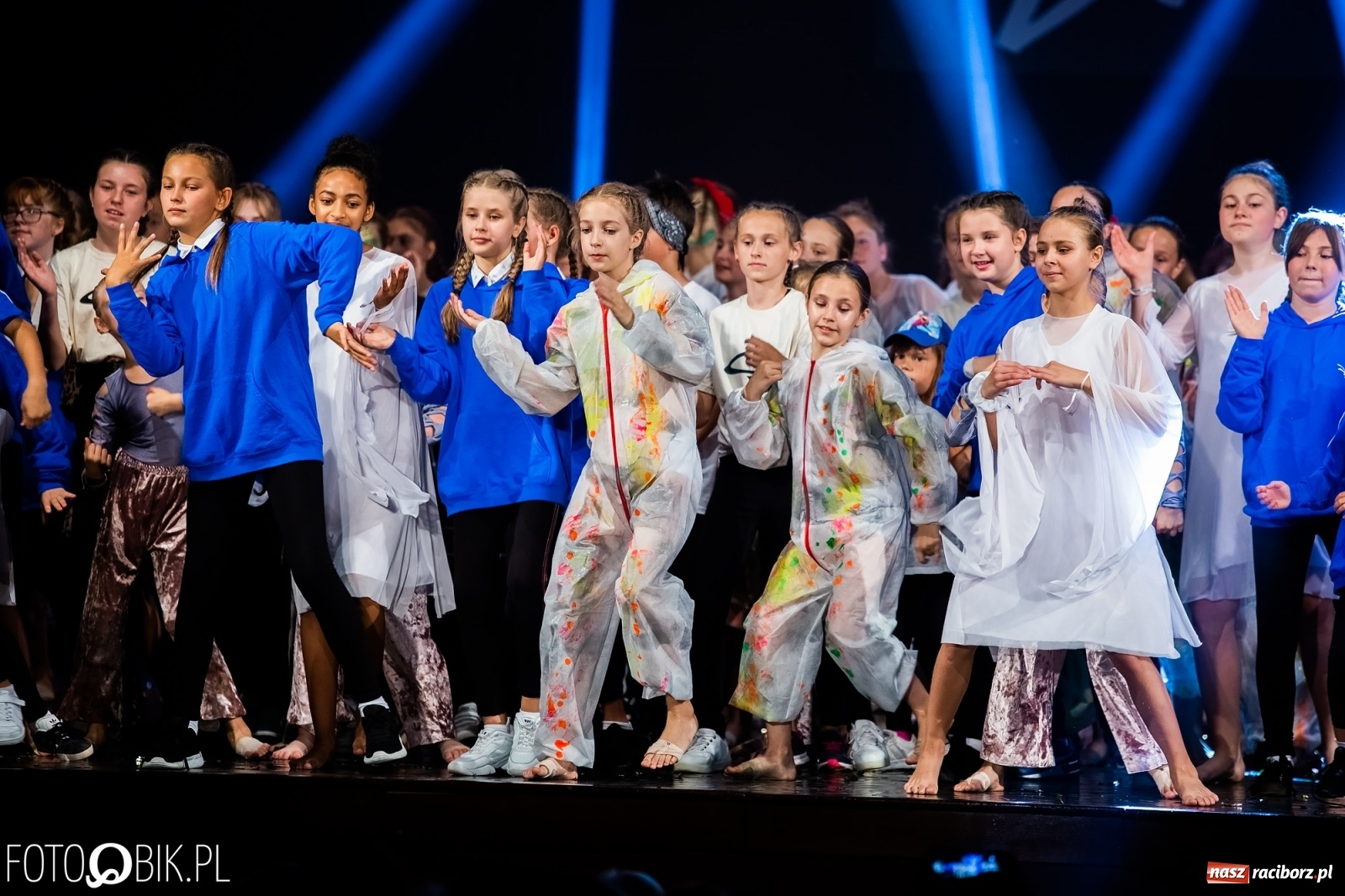 Zdjęcie w galerii na portalu naszraciborz.pl: Gala zespołu tanecznego Skaza w Raciborskim Centrum Kultury wiadomości z regionu