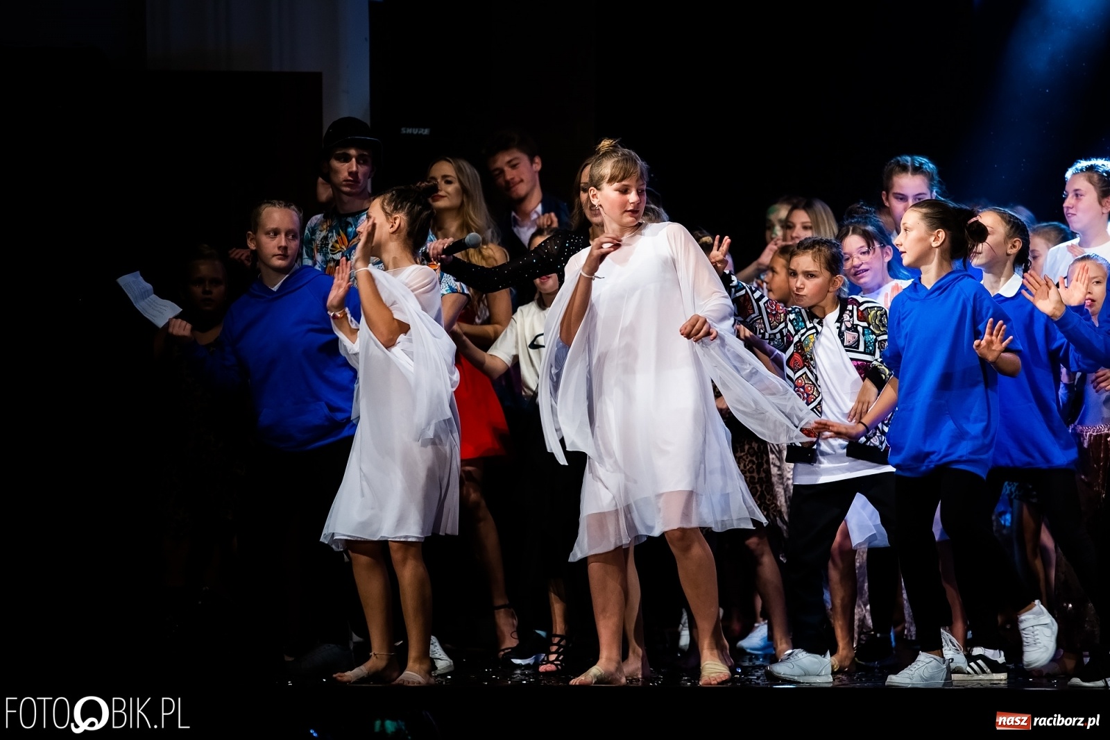 Zdjęcie w galerii na portalu naszraciborz.pl: Gala zespołu tanecznego Skaza w Raciborskim Centrum Kultury wiadomości z regionu