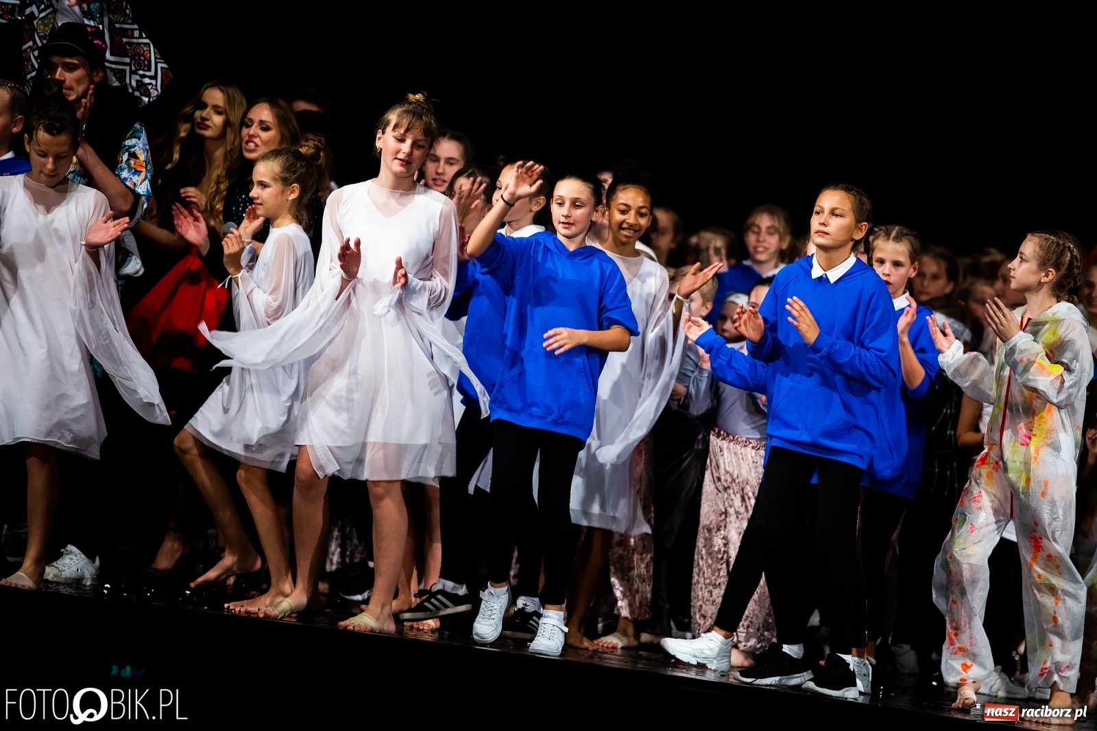 Zdjęcie w galerii na portalu naszraciborz.pl: Gala zespołu tanecznego Skaza w Raciborskim Centrum Kultury wiadomości z regionu